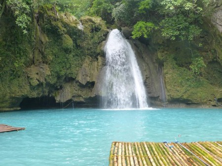 フィリピン  セブ最大の滝 カワサンフォールで癒される