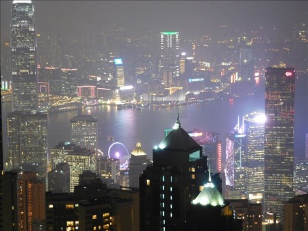 香港  セントラルからバスでビクトリア・ピークへ_100万ドルの夜景鑑賞