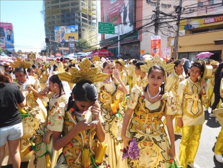 フィリピン  セブ 最大のお祭り「シヌログ（Sinulog）」写真集_Vol.7