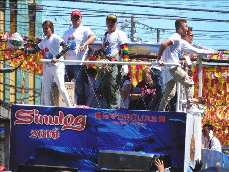 フィリピン  芸能人も参加するシヌログ（Sinulog）祭り 写真集_Vol.8 【セブ島】