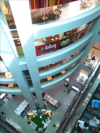 カンボジア  ソリアショッピングセンター（Sorya Shopping Center） 【プノンペン】