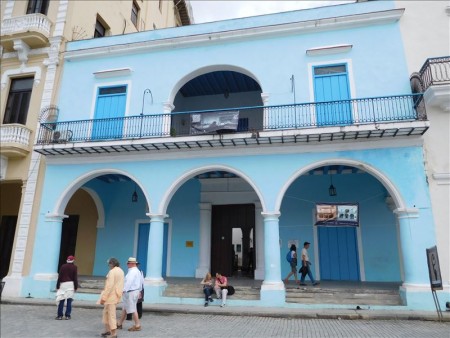 キューバ  ハバナの街をブラブラ_ビエハ広場（Plaza Vieja）とか 【キューバ旅行】