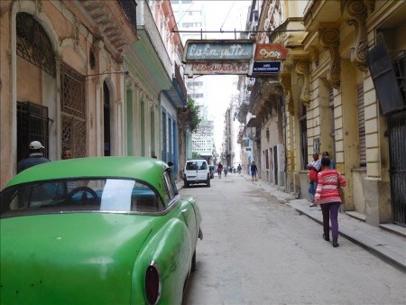 キューバ  オビスポ通りを見てからクラッシックカー見学 【キューバ旅行】