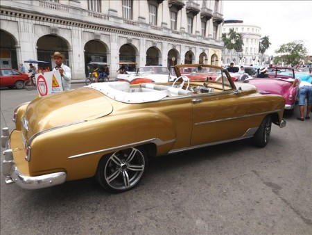 キューバ  オビスポ通りを見てからクラッシックカー見学 【キューバ旅行】