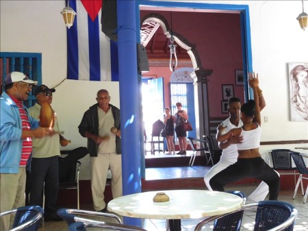 キューバ  カサ・デ・ラ・トローバの演奏はやっぱり素晴らしい 【キューバ旅行】