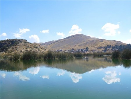 ペルー  標高3800mのチチカカ湖に浮かぶ「ウロス島」（後編）