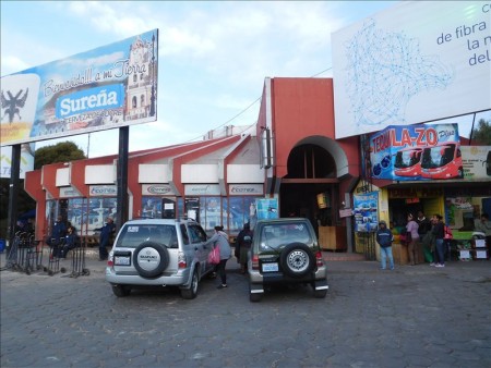 ボリビア  スクレ ⇒ ラパスへバス移動_ラパスの街をブラブラ散策