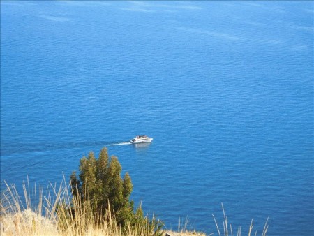 ボリビア  チチカカ湖を一望できる絶景スポット