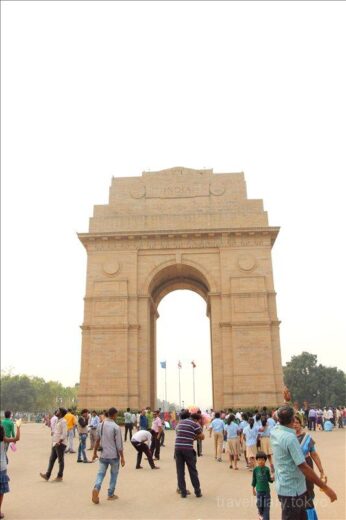 インド  凱旋門にそっくりのインド門は戦没者追悼の門【ニューデリー】