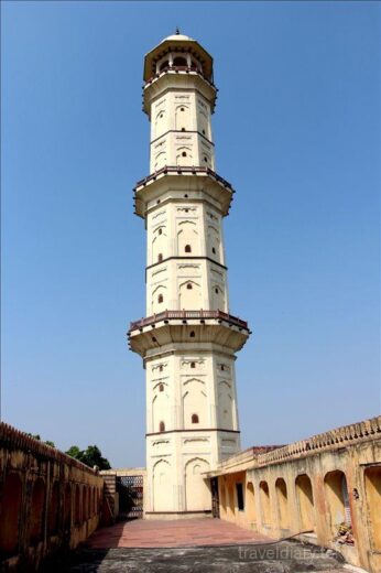 インド  コポジットチケットで入れる背の高い塔「ISARLAT」【ジャイプル】