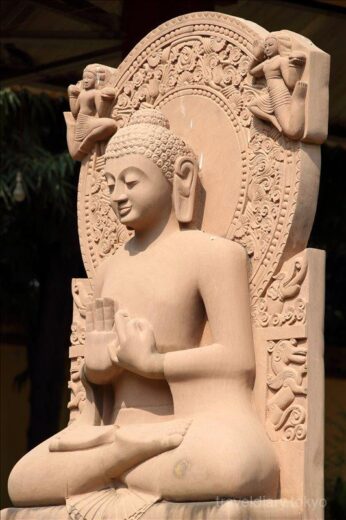 インド  仏教4大聖地「サールナート」_各国の寺院を見学【バラナシ】