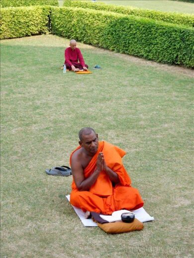 インド  仏教4大聖地「サールナート」_ダメーク・ストゥーパを見学【バラナシ】