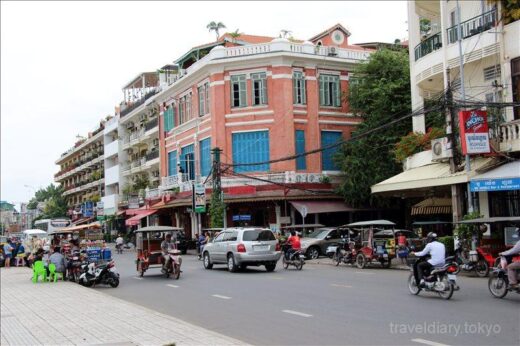 カンボジア  プノンペンで見掛けた色々_セントラルマーケットとかリバーサイドとか