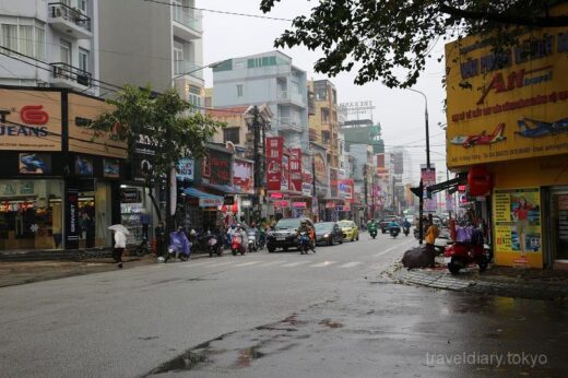 ベトナム  フエの街をブラブラ散策_ドンバ市場とか【ベトナム】