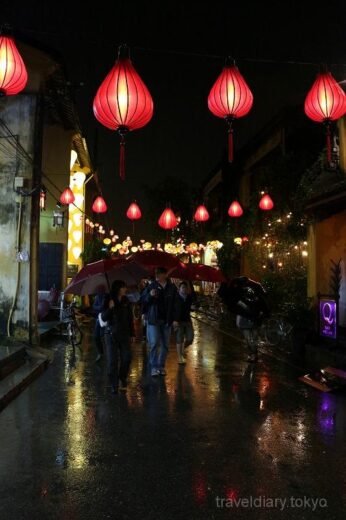 ベトナム  世界遺産の街「ホイアン」の夜歩きは幻想的だった【ベトナム】