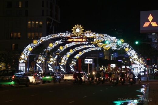 ベトナム  ダナンの街をブラブラ散策_ドラゴンブリッジの夜景とか【ベトナム】