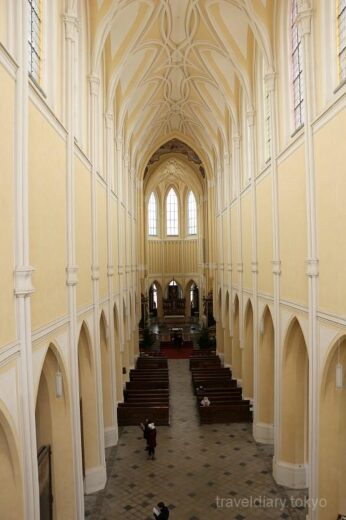 チェコ  大聖堂の天井裏はこんな感じ_クトナーホラの聖母マリア大聖堂